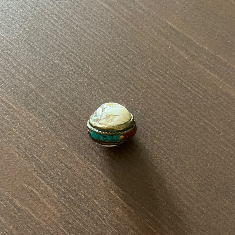 Vintage Style Multicolor Bead